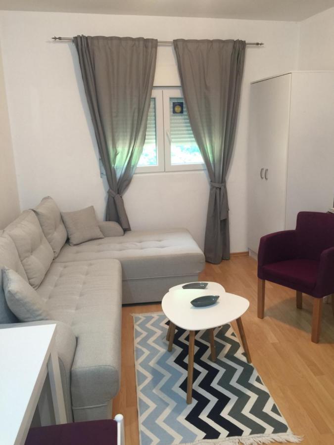 Apartman Lili Cetinje Exterior foto